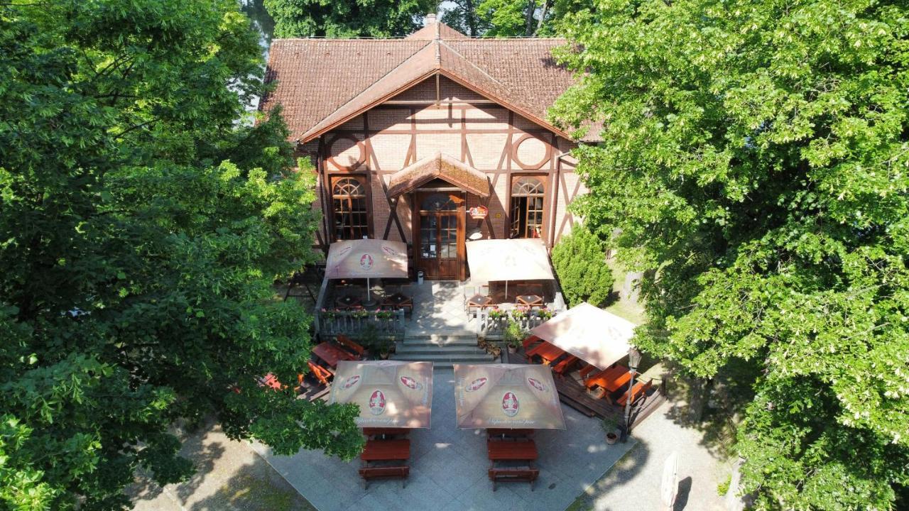 Penzion Restaurace Ostrov Pisek  Ngoại thất bức ảnh